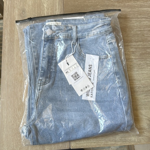 Katch Me Casual Mid-Rise Denim Multi-Pocket Stretchy Jeans Size 12 New With Tags - Picture 5 of 9